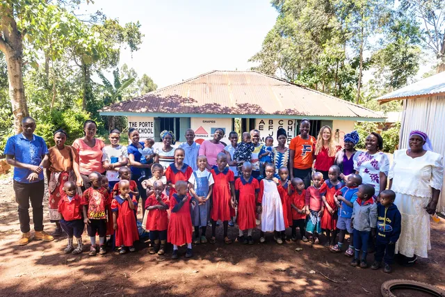 Joslin School studnents in Kenya